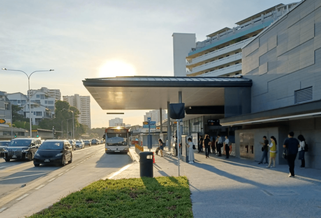 (Guest Post) The town by the&nbsp;seaside